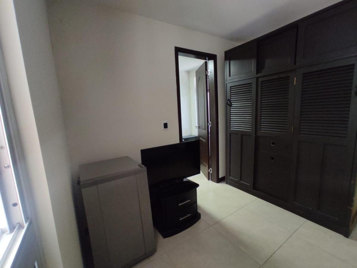 Habitacion Privada En Finca Turistica Hualcala Ла-Меса Экстерьер фото